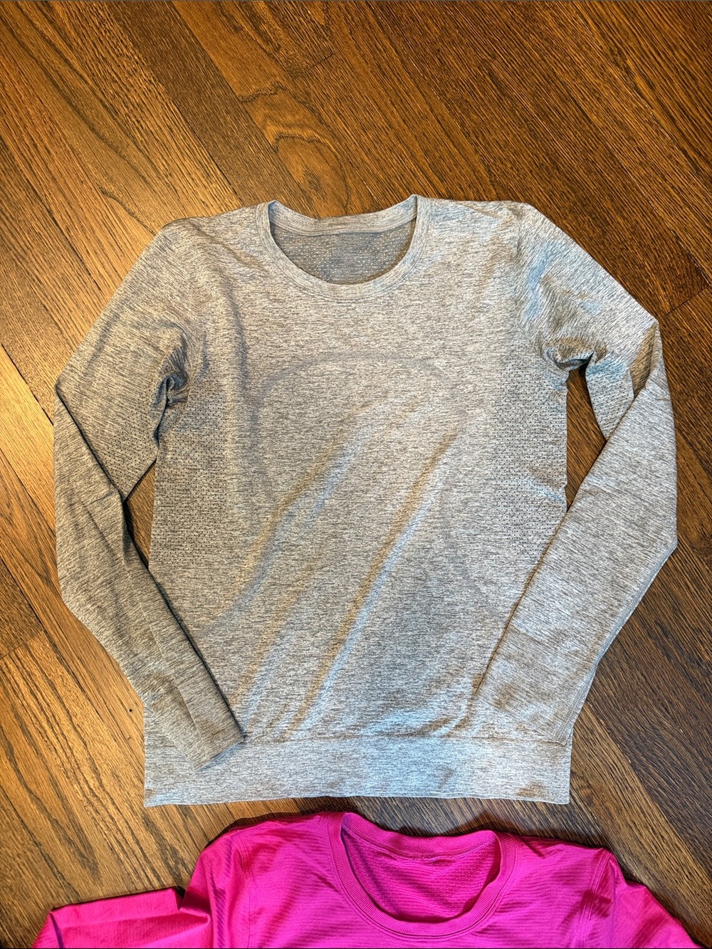 lululemon athletica Long Sleeve Swiftly Tee - Gray